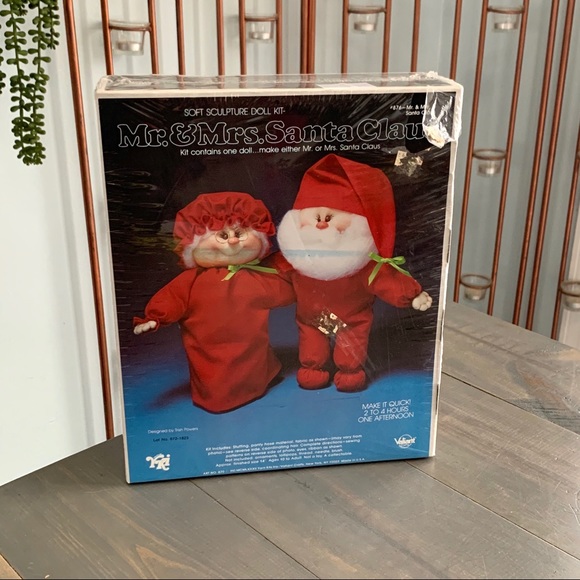 Vintage Other - Vtg 1982 Christmas Santa & Mrs Claus Doll Kit #876